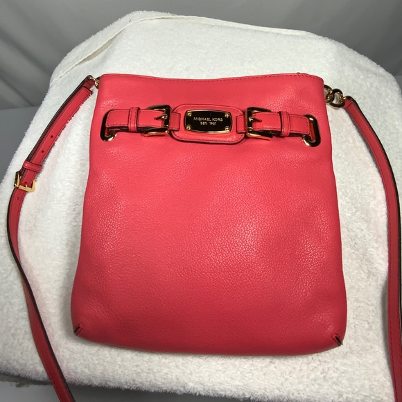 Michael Kors Salmon Pink Leather Crossbody - Picture 1 of 16
